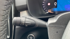 Volvo Xc40 2.0 B4P Plus Dark 5dr AWD Auto Petrol Estate